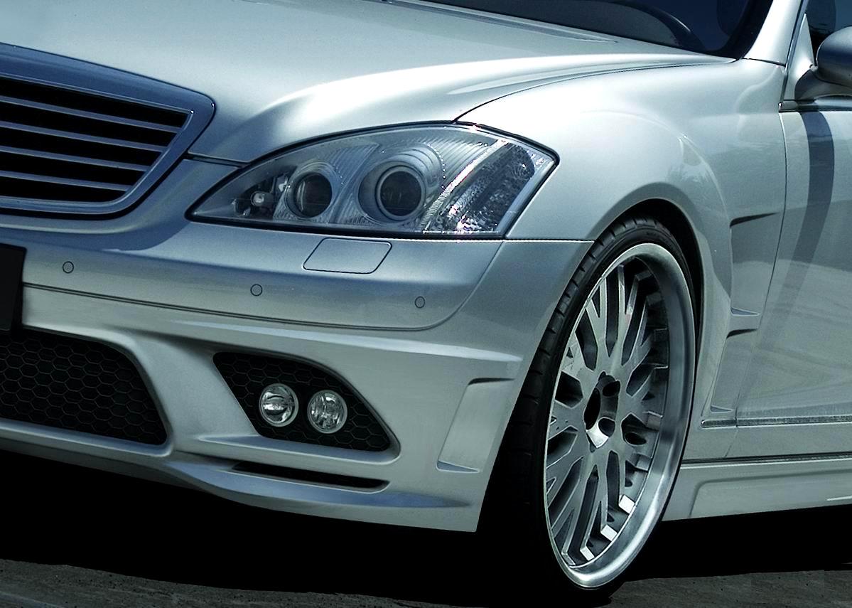 Mercedes-Benz S-Class W221