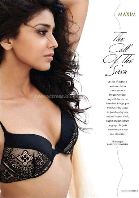 Shriya saran latest Hot cleavage photos