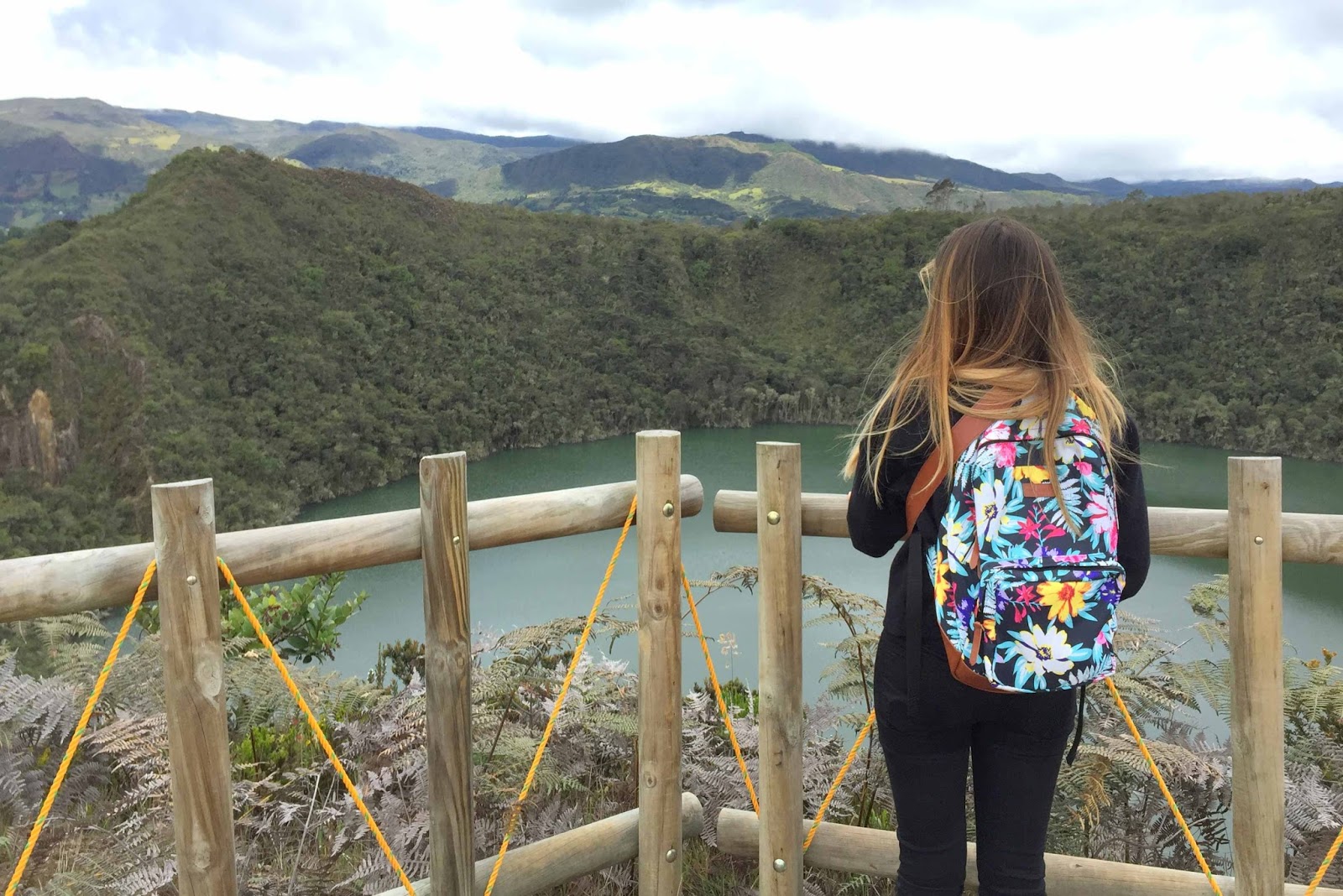 La laguna de Guatavita es un sitio para hacer turismo cerca a Bogotá