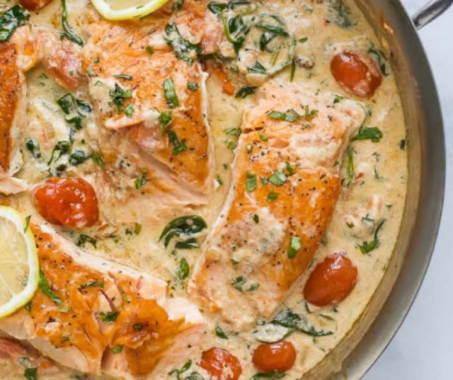 CREAMY PAN SEARED TUSCAN SALMON RECIPE