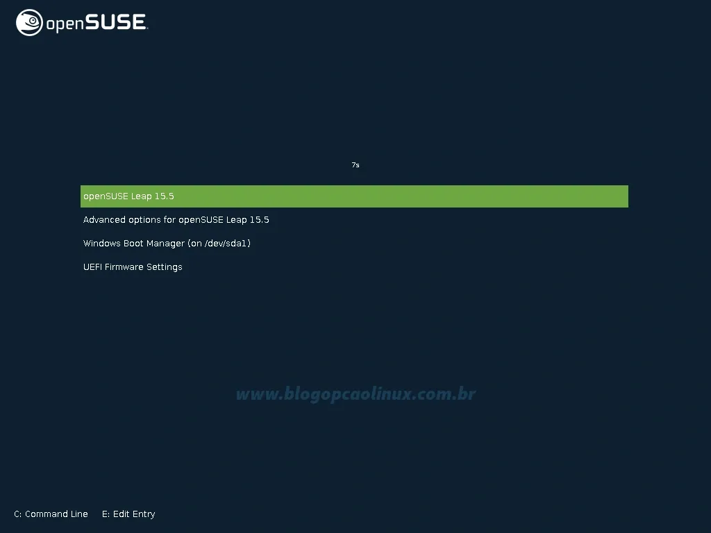 Tela de boot do GRUB após a instalação do openSUSE Leap
