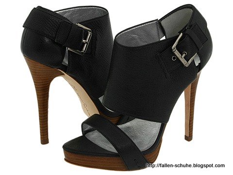 Fallen schuhe:337772Fallen