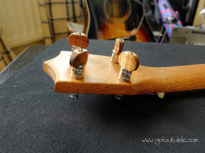 waverly pegs on John Daniel ukulele