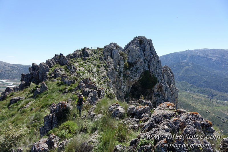 Sierra de Alhama: Puerto de Zafarraya - Hoyo del Toro - La Torca