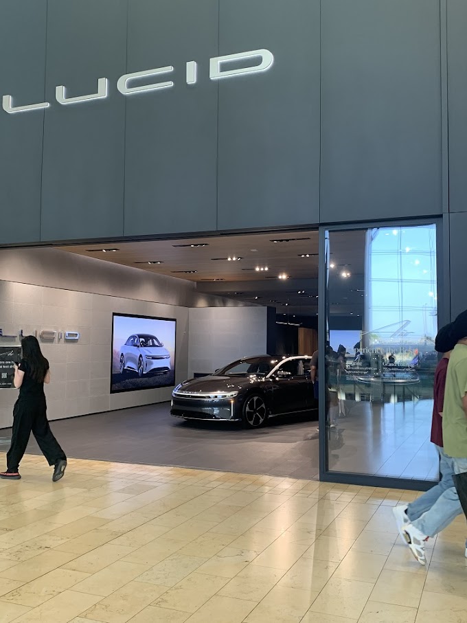 Lucid - Yorkdale Mall Toronto