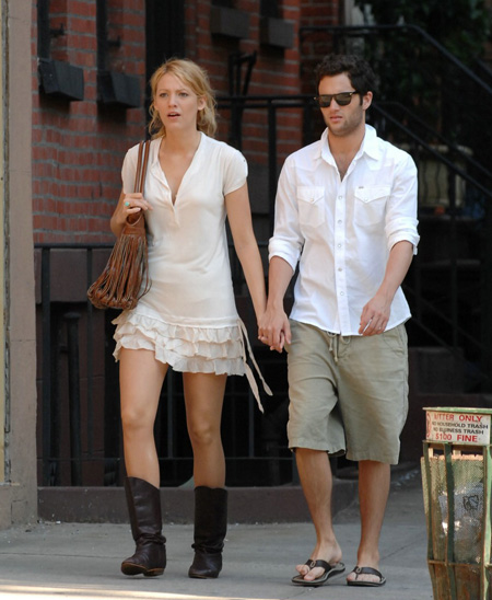 Blake Lively And Penn Badgley Recent Wallpaper