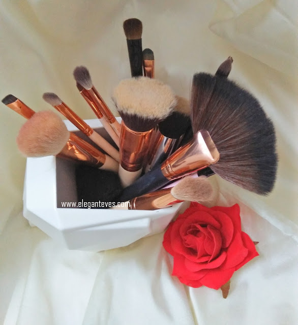 Makeup brush sets under Rs.500 in India