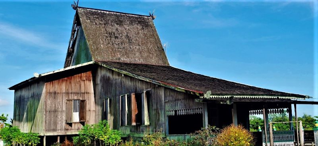 The Uniqueness Of A Typical Traditional House In Banjar, South Kalimantan
