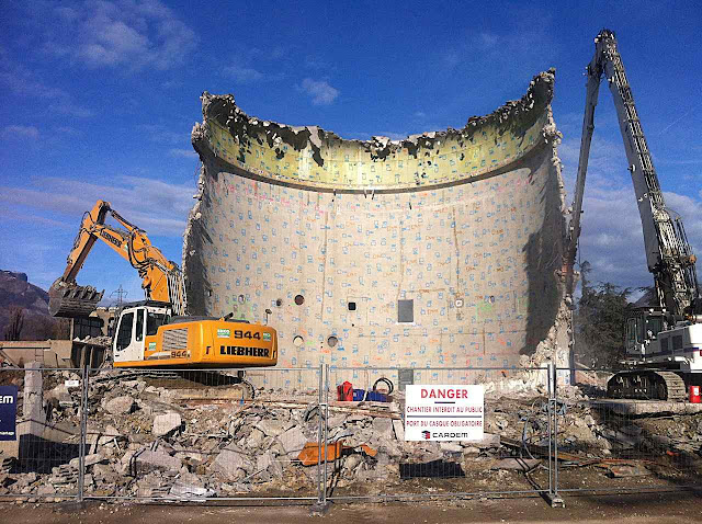 Desmantelamento de uma central nuclear na França