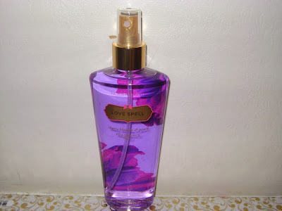 Victoria's Secret Fantasies Love Spell Fragrance