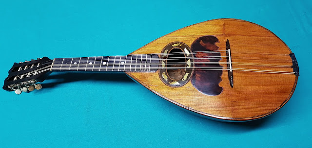 Old mandolin restoration