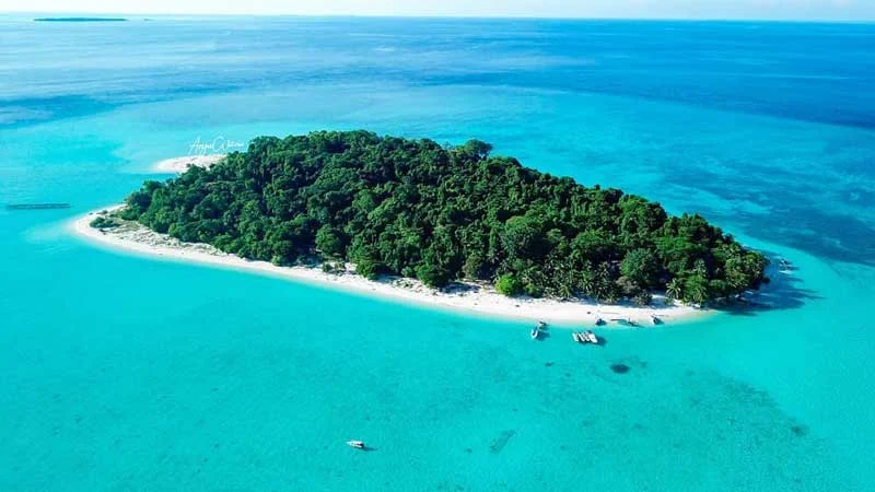 Pulau Sangalaki Kepulauan Derawan