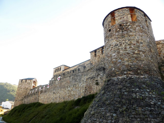 Castillo Templario de Ponferrada, muralla