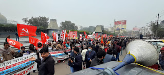 human-chain-against-farmer-bill