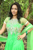 Chunni Heorine Mithra Glamorous Photos-thumbnail-9