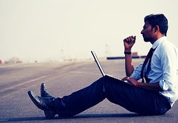 Online Job Kaise Dhundhe: Private Yaa Sarkari Job Online Kaise Jane
