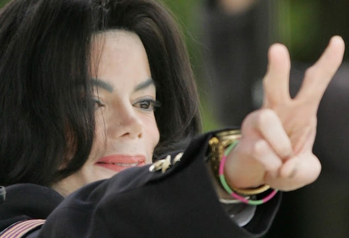 Michael Jackson Santa Maria California March 1 2005