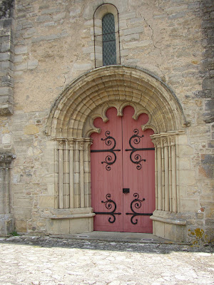 Photo de belles portes et fenêtres d'Auvergne