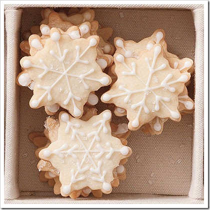 snowflake-shortbread-l