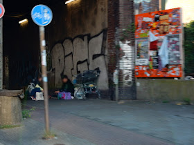 https://www.jetzt.de/digital/werbetafeln-in-stockholm-zeigen-informationen-fuer-obdachlose-an