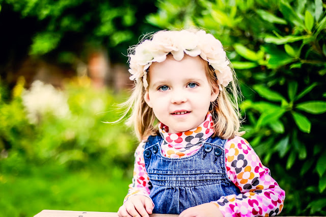 family photo shoot at home, in tynemouth with Mandy Charlton Photography, newcastle photographer