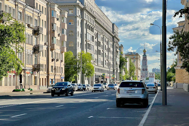 Большая Пироговская улица