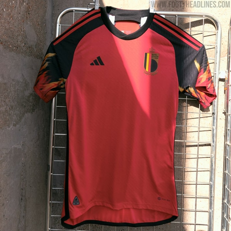 Authentic Spain 2022 World Cup Training Kit Released - Laser-Cut  Ventilation Holes - Footy Headlines