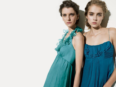 Chic Bridesmaid Dresses on Gorgeous Amsale Bridesmaid Dress In Chic Style