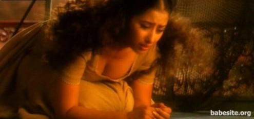 manisha koirala massive cleavage