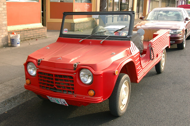 1971 Citroën Méhari.