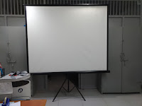 Sewa (Rental) LCD Projector (Infocus) + Screen Layar Bandung-Bekasi-Jakarta