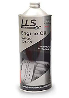 AUDI Engine Oil 5W-30 エンジンオイル　おすすめ　種類　値段　粘度　交換