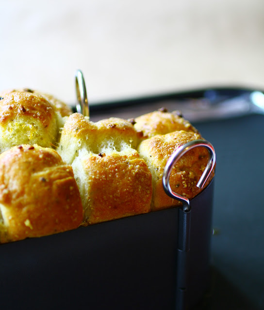 The Magic Baking Tin - imagine being able to bake multiple shapes with only one tin...I made a cloud shaped tin for my garlic pull apart bread