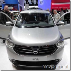 Dacia stand Parijs 2012 19