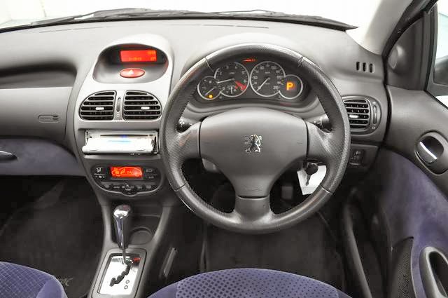 2004 PEUGEOT 206 RHD