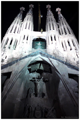 Sagrada Familia w Barcelonie - Fasada Męki Pańskiej