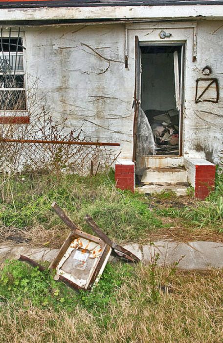 Abandoned Buildings And Houses Property Places in City Of New Orleans