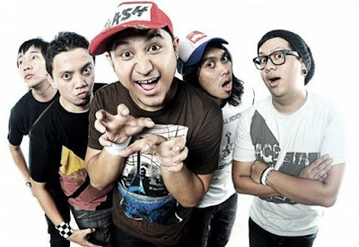 Chord Gitar Ingin Hilang Ingatan - Rocket Rockers