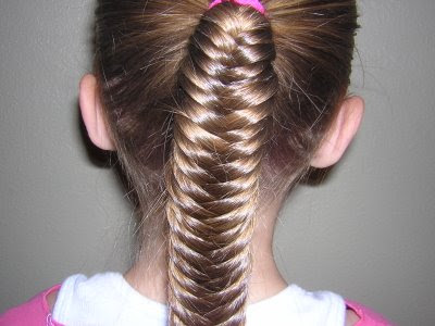 Braided hairstyles for girls to give a sense of fun, adding their
