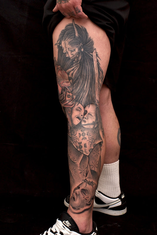 black+and+grey+leg+tattoo. title=