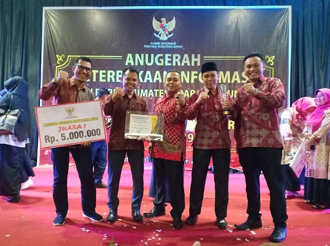 Luar Biasa, Bawaslu Kota Pariaman Terima Reward Peringkat Pertama Keterbukaan Informasi Publik