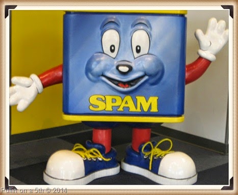 05-2006 61 (Spam Museum, Spam Guy) Austin, MN_Fotor