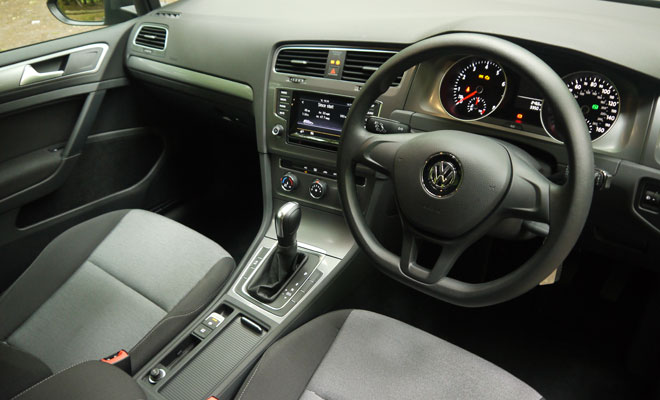 VW Golf 7 S 1.2 TSI DSG front interior