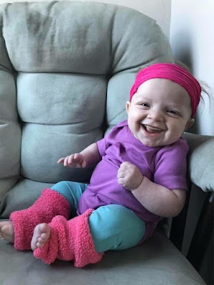 Bayi Lahir Sudah Memiliki Gigi Yang Sempurna Bayi Lahir Sudah Memiliki Gigi Yang Sempurna