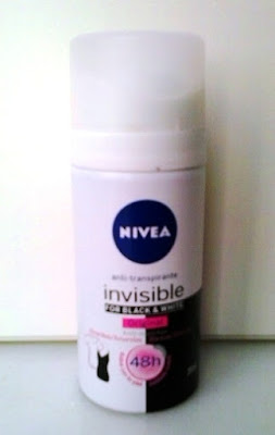 Desodorante invisible for black and white, de Nivea