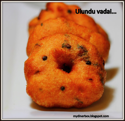 vadai,vada,ulundu,ulundu vadai,medu vada,indian snacks,payasam side dish,crispy dish