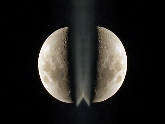 Misteri Bulan Terbelah Dua  Majalah Biar Betul