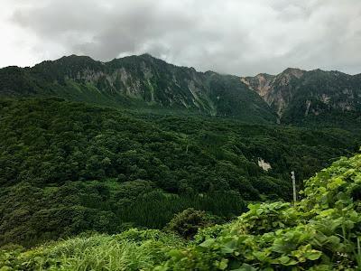 鳥甲山