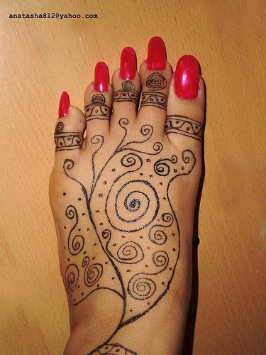 Henna Foot Tattoo- Temporary Tattoo. Henna Foot Tattoo- Temporary Tattoo