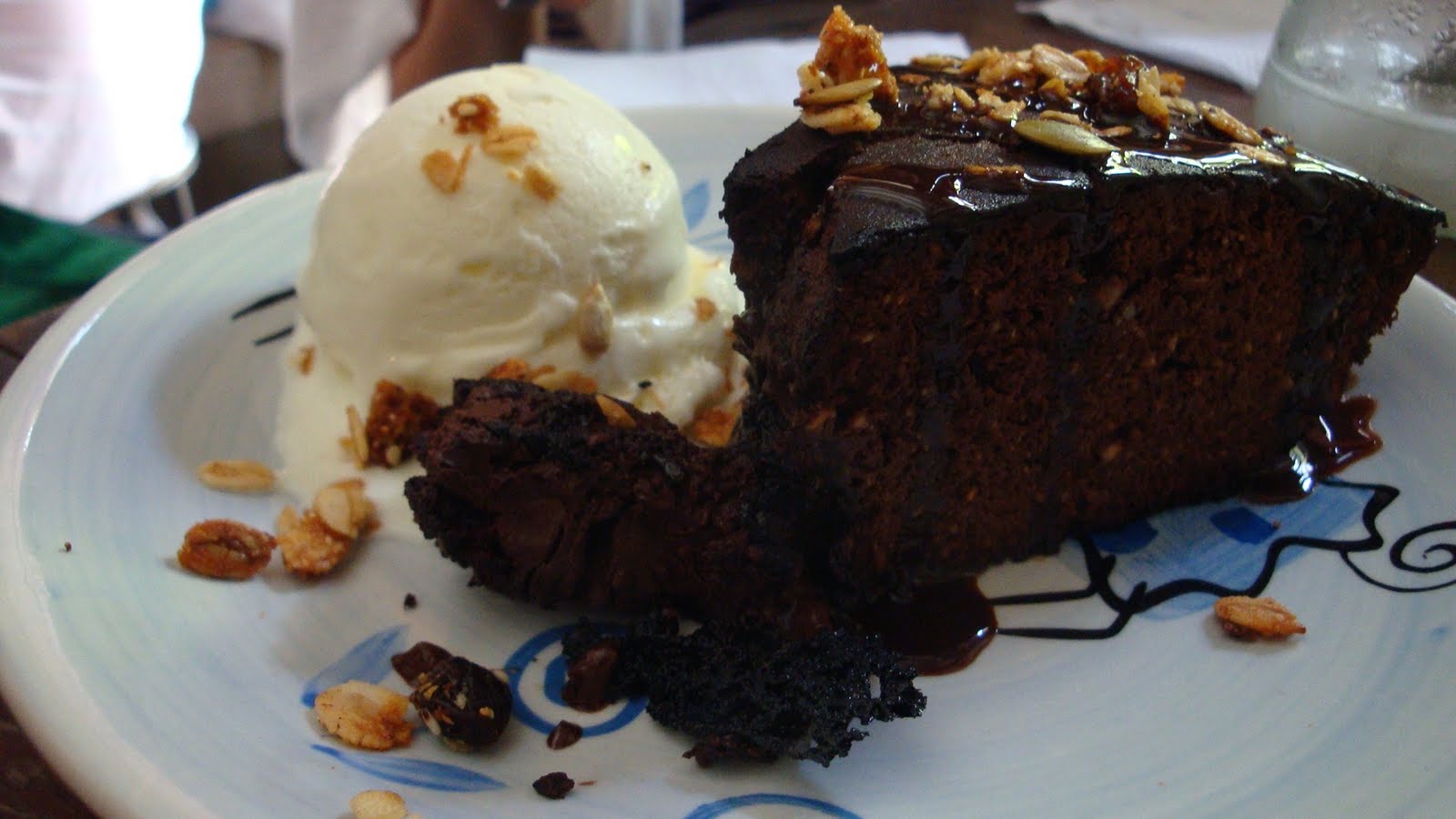Amelie+-+Chocolate+Cake+and+Ice+Cream.jpeg